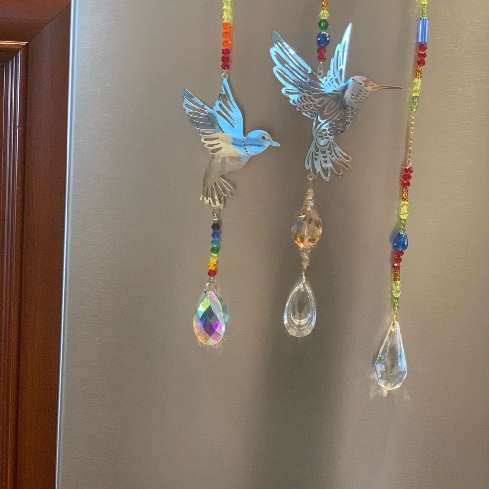 Set of 3 handmade glass beaded and metal Hummingbird Sun catchers - Picture 6 of 8